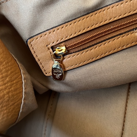 MCM - Picture 14 of 16